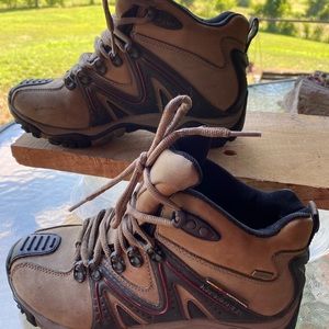 Merrill waterproof hiking boots